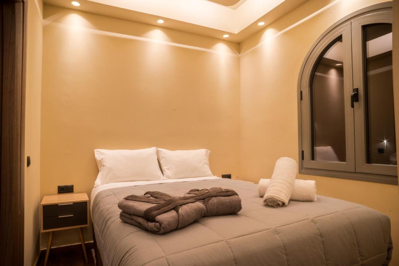 Seven Keys Luxury Suites Achílleion Esterno foto